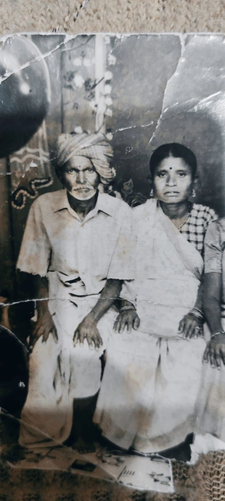 Archival portrait of Sri Alukapalli Durgaiah Garu and Smt. Narsamma Garu